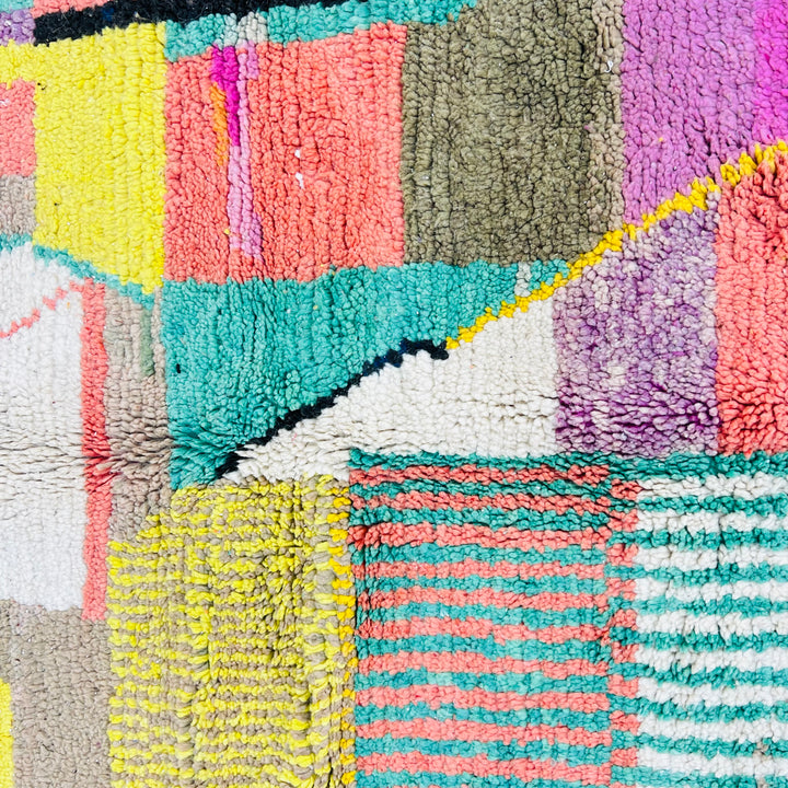 Patchwork Abstract Moroccan Wool Rug with colorful geometric design, handwoven by Berber women, 259x150 cm. Rugs from Morocco.