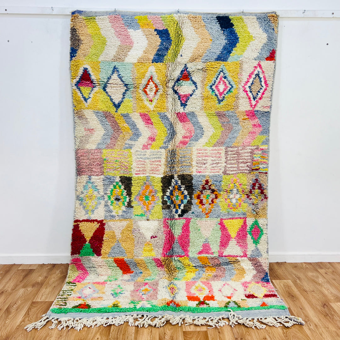Vintage Moroccan Berber Rug with multicolor tribal motifs, 100% wool, 253 x 153 cm, traditional Moroccan carpet.