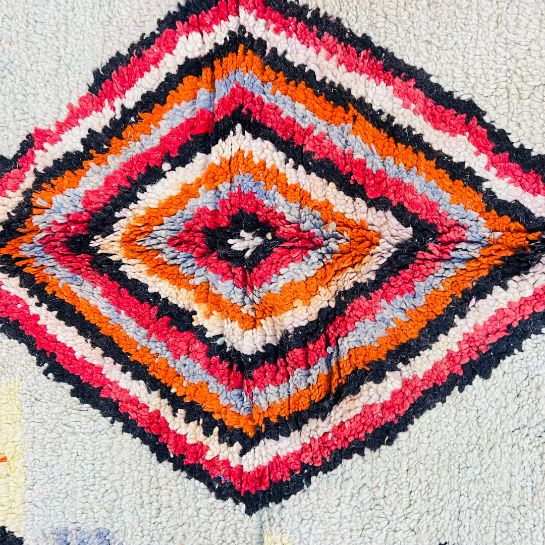 Handwoven Vintage Moroccan Berber Rug with Diamond Motif, Bold Colors, 8.5x5.1 ft, Traditional Moroccan Carpet for Interior Decor