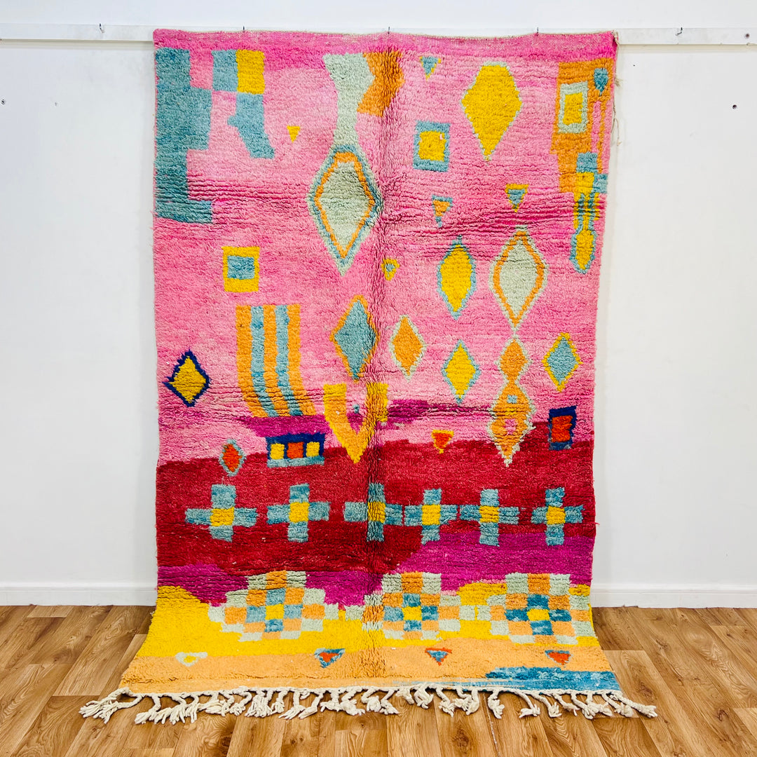 Colorful vintage Moroccan rug with diamond and cross motifs – Rug 640 (237x158 cm)

