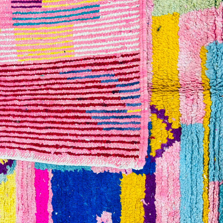 Vintage Moroccan Rug 1005 – Pink wool rug with abstract colorful geometric patterns – 250x160 cm

