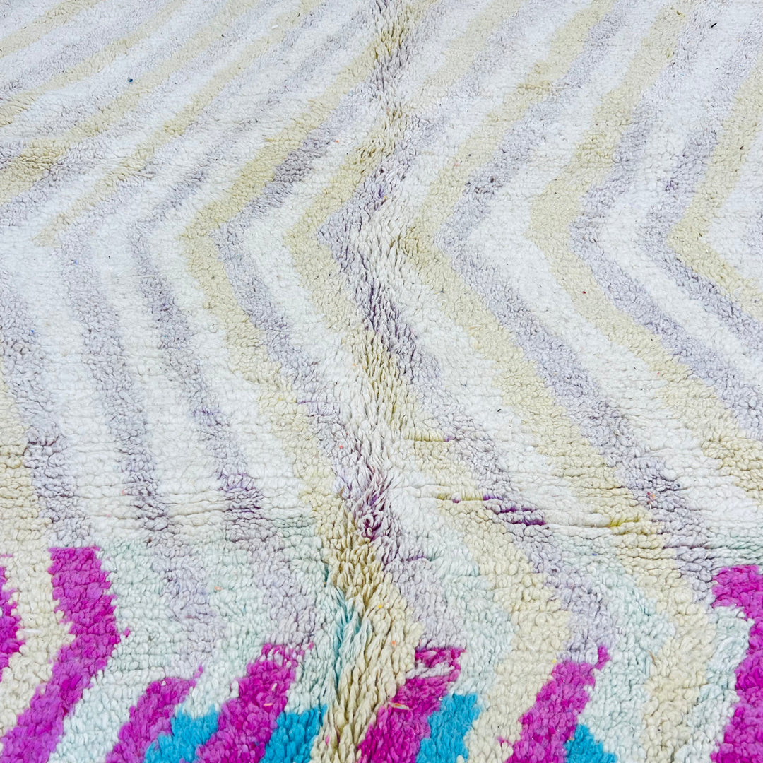 Chevron Beige Vintage Moroccan Rug with colorful zigzag base, handmade 246x162 cm, featuring pastel and vibrant accents.