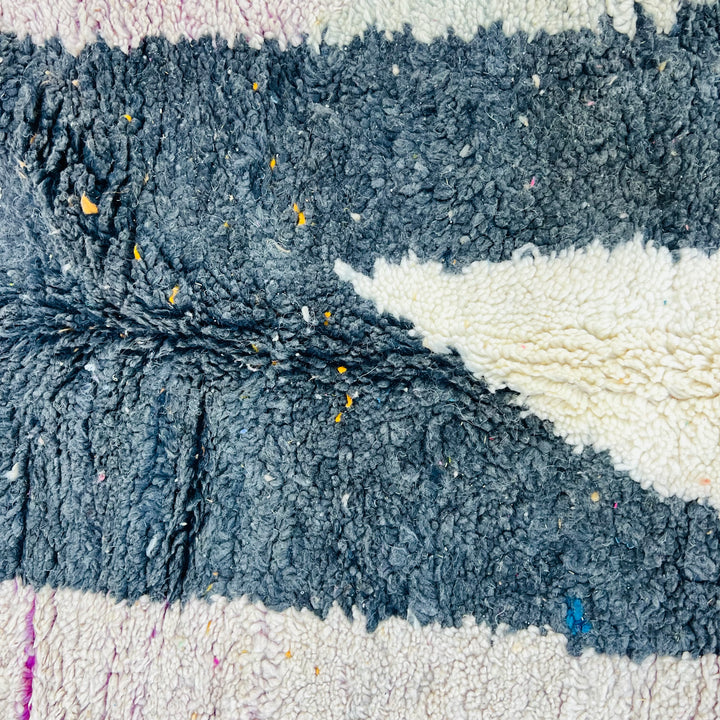 Vintage Moroccan wool rug 678 with abstract black and cream semi-circle design, handmade 260x155cm

