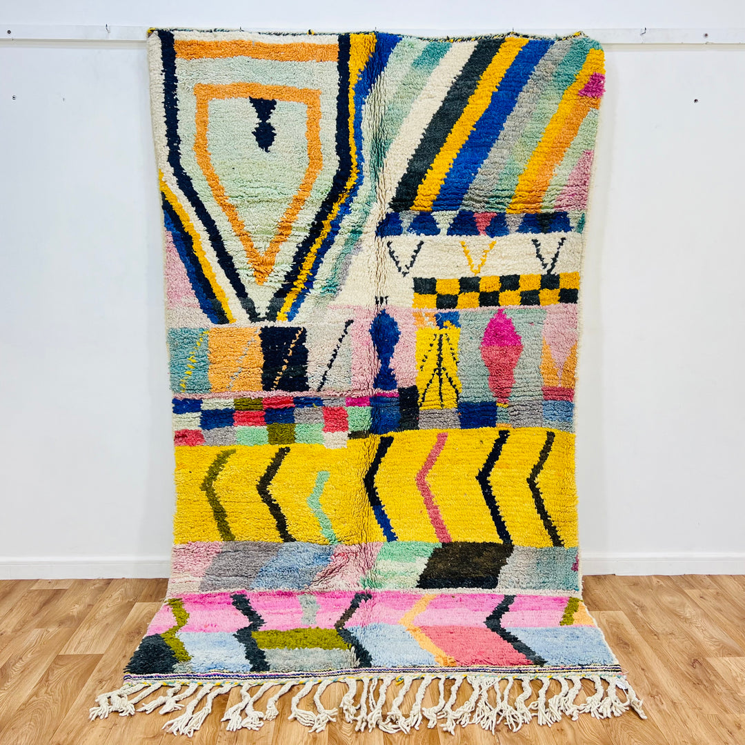 Colorful vintage Moroccan rug 255x150 cm handmade with geometric patterns – Rug 618

