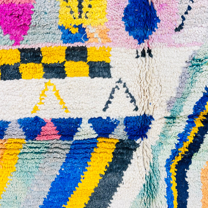 Colorful vintage Moroccan rug 255x150 cm handmade with geometric patterns – Rug 618

