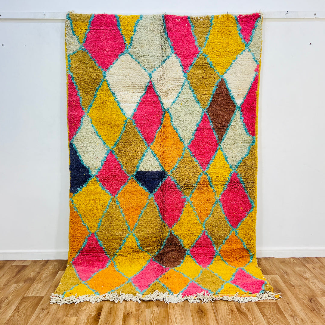 Colorful diamond-patterned vintage Moroccan rug – Rug 632, 245x156 cm

