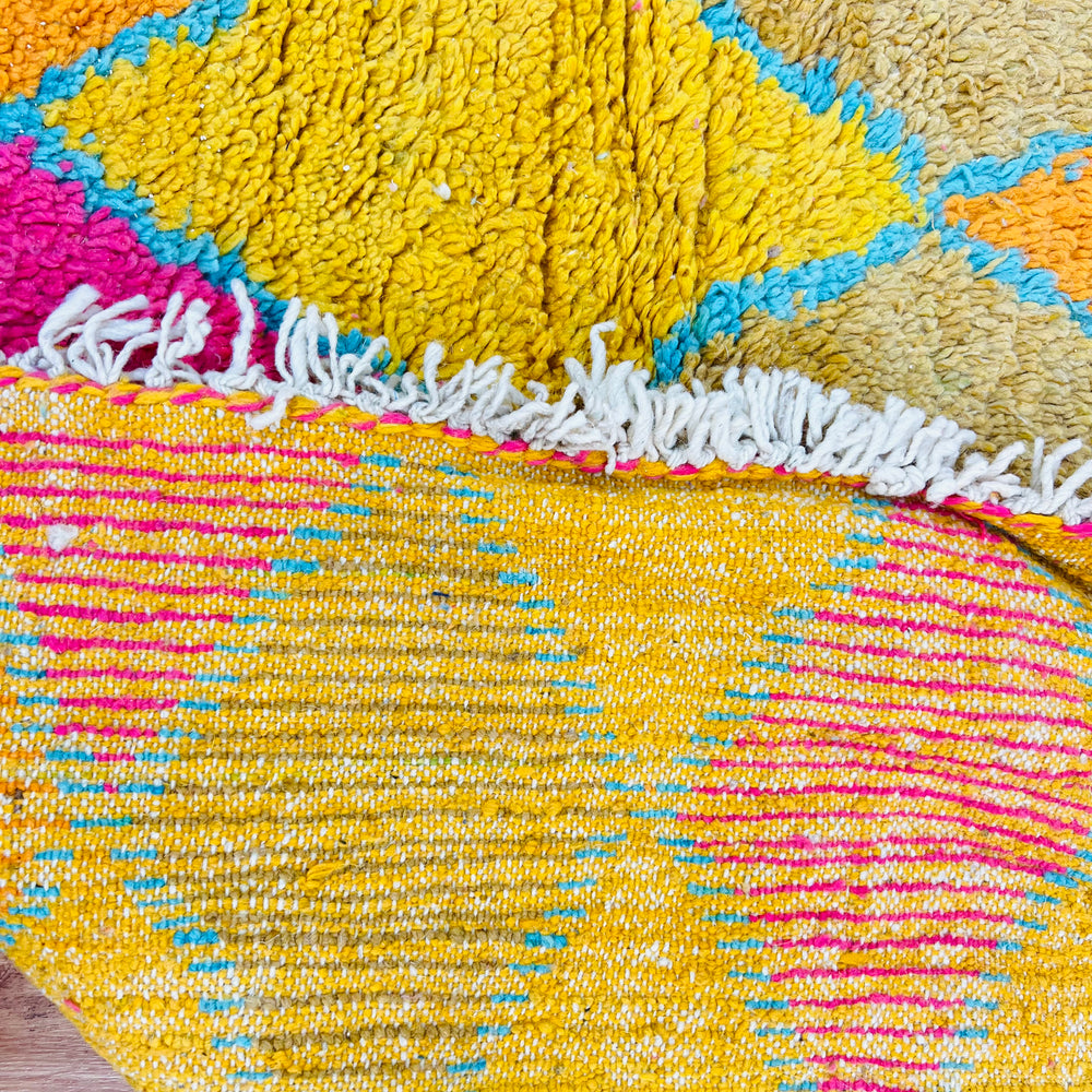 Colorful diamond-patterned vintage Moroccan rug – Rug 632, 245x156 cm

