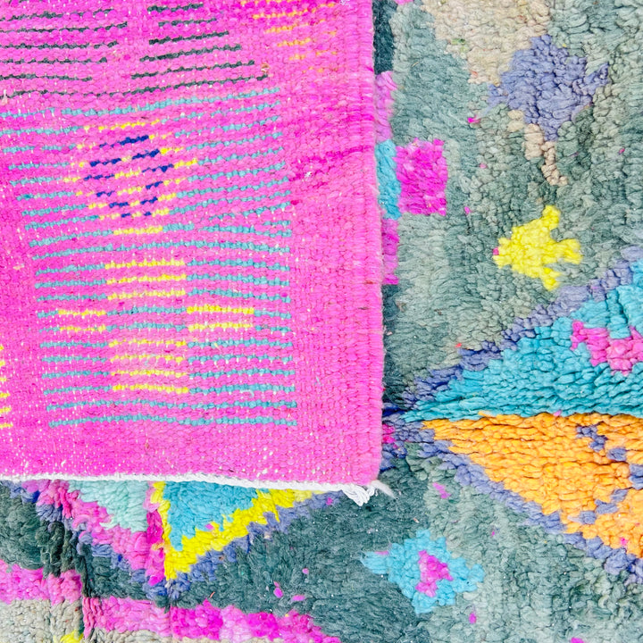 Vintage Moroccan rug 602 – colorful handmade wool rug with geometric Berber patterns – 255x153 cm

