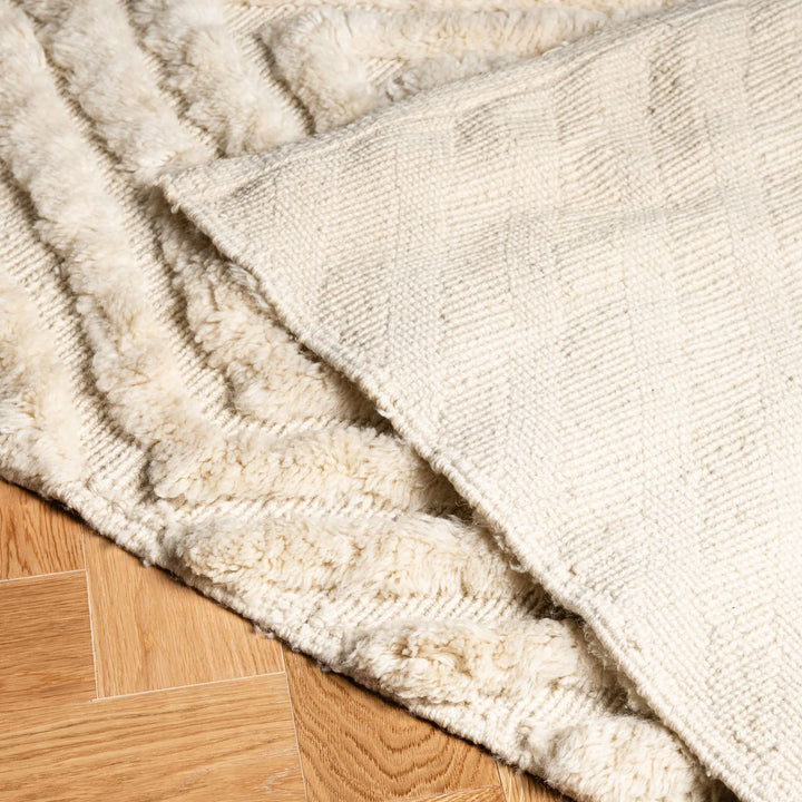 Ivory Diamond Moroccan Wool Rug – Luxe Minimalist Style