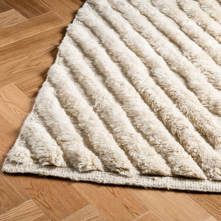 Ivory Diamond Moroccan Wool Rug – Luxe Minimalist Style
