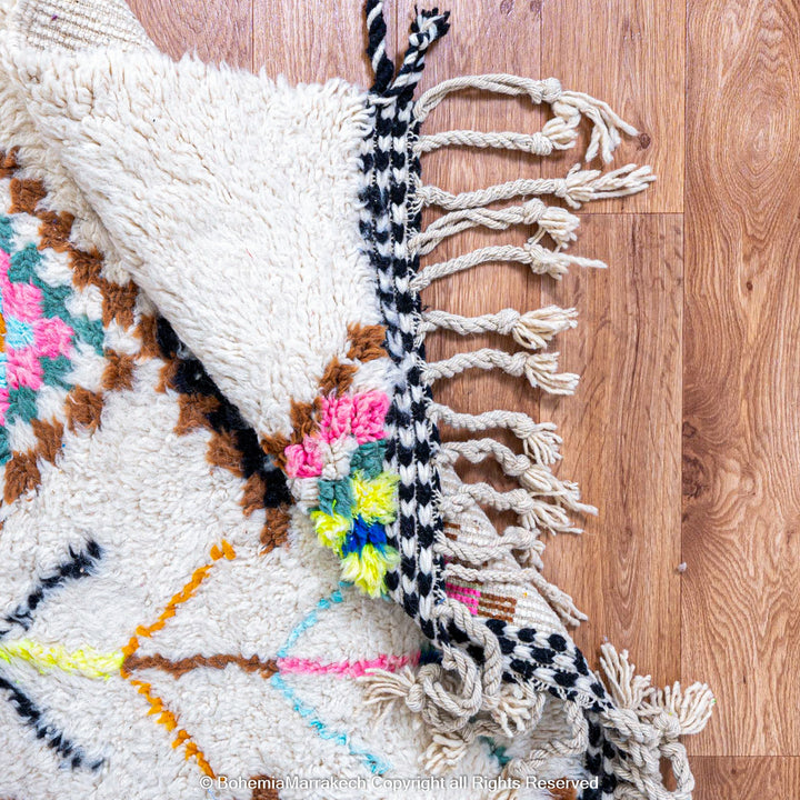 Large Beni Ourain Moroccan rug with colorful diamond motifs on white wool background – handmade Berber shag carpet