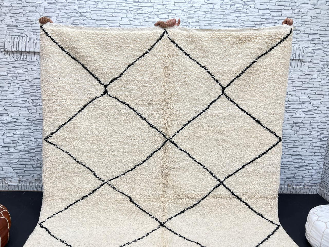 Minimalist Beni Ourain Moroccan Wool Rug – Handmade Berber Carpet