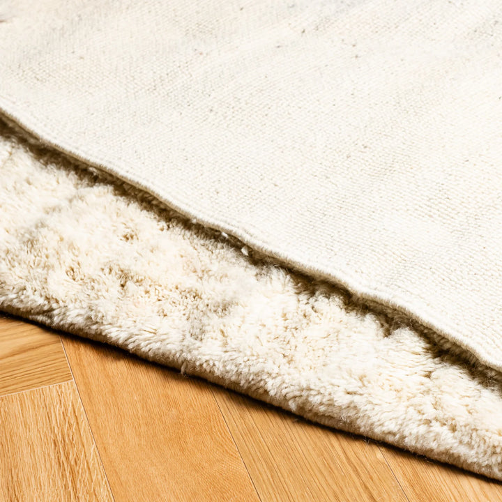 Minimalist Moroccan Rug with Terracotta Cross Lines