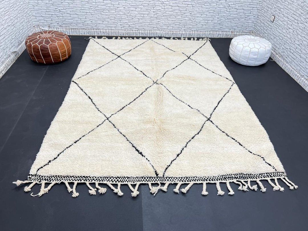 Cream Beni Ourain Moroccan wool rug with black diamond lines