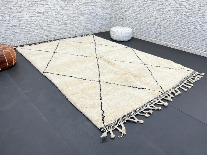 Cream Beni Ourain Moroccan wool rug with black diamond lines