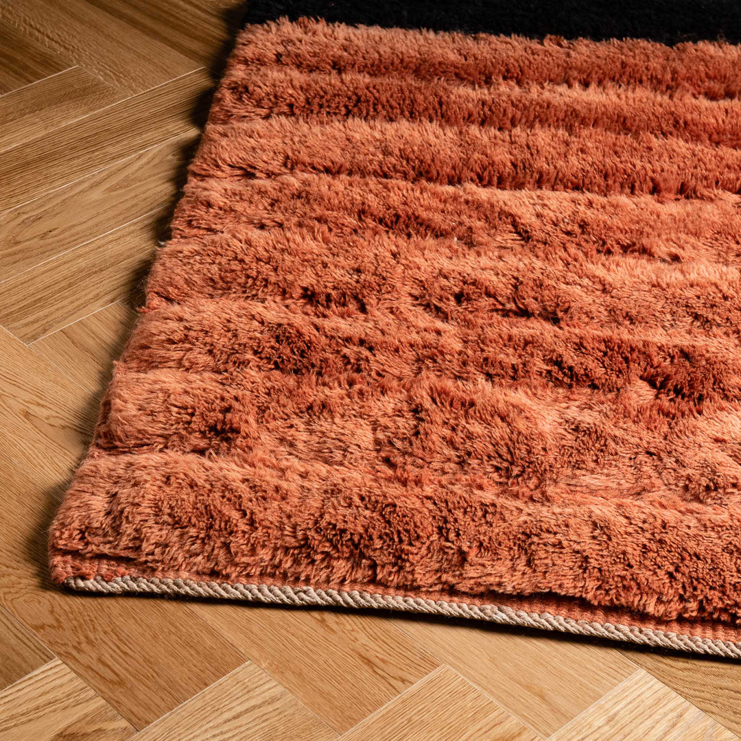 Modern Black & Rust Beni Mrirt Wool Rug – Handmade in Morocco