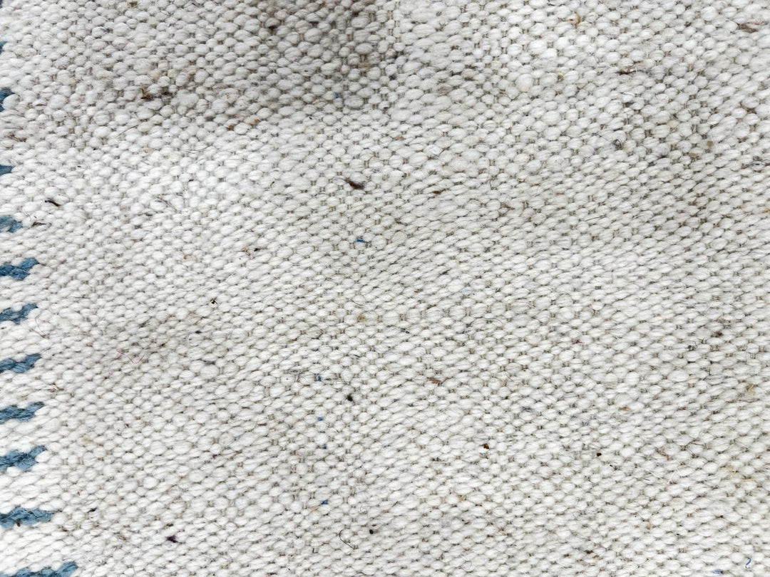 Modern Flatweave Moroccan Rug – Beige, Blue & Terracotta Wool Carpet