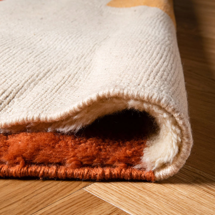 Modern Moroccan Wool Rug – Terracotta, Beige & Golden Accents