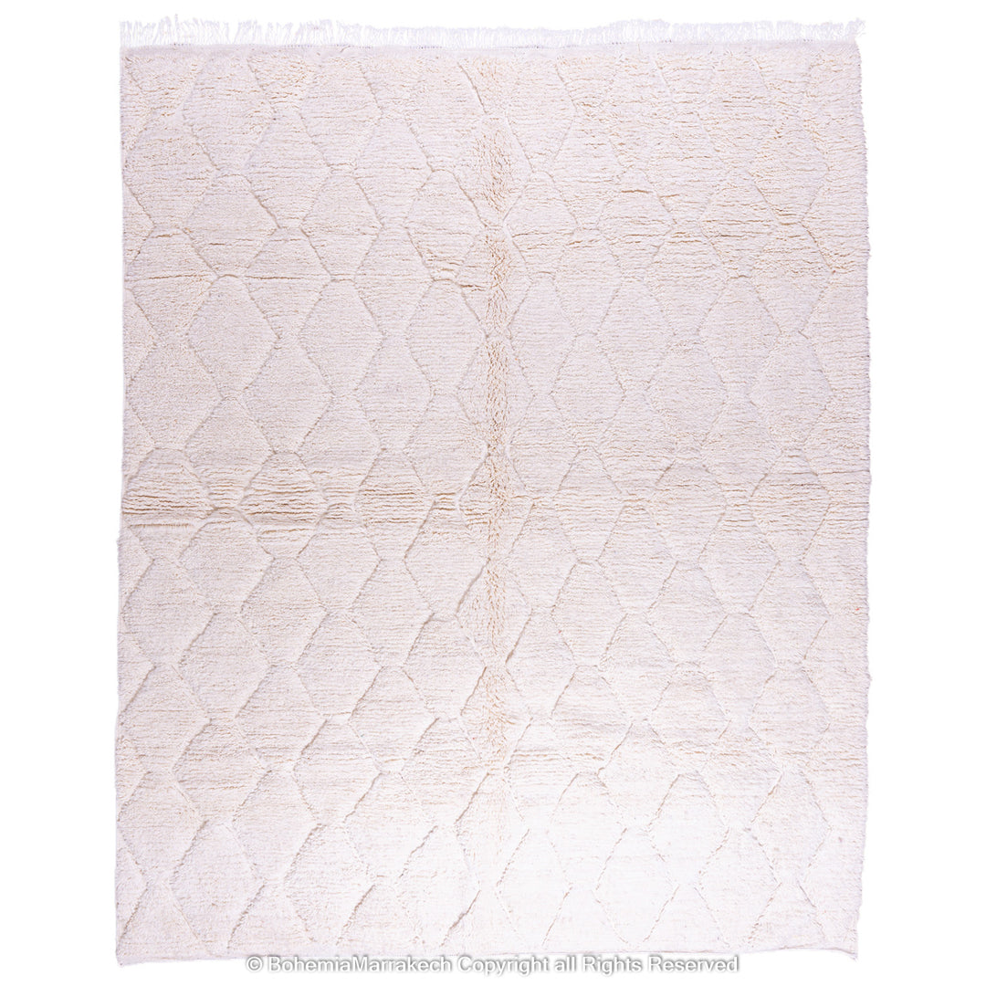 White handmade Moroccan wool rug with subtle geometric Beni Ourain diamond pattern