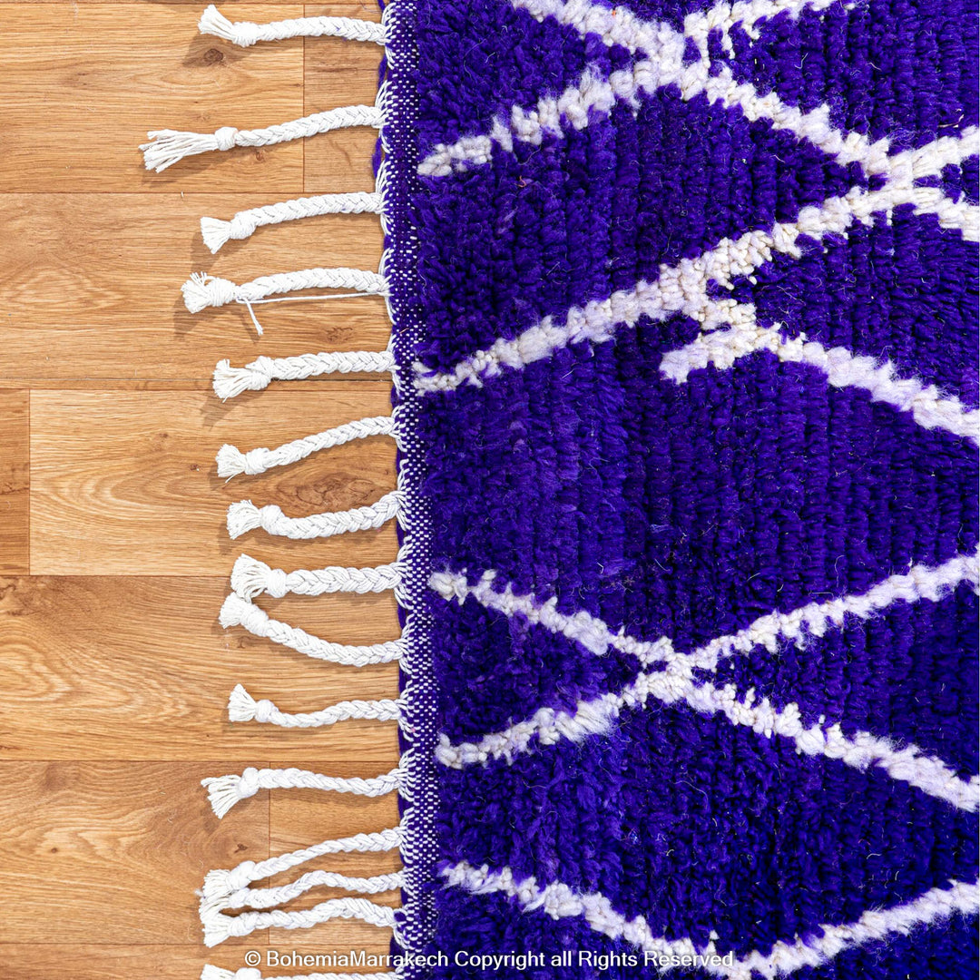 Handmade blue Moroccan rug with white diamond lattice – Beni Ourain wool carpet