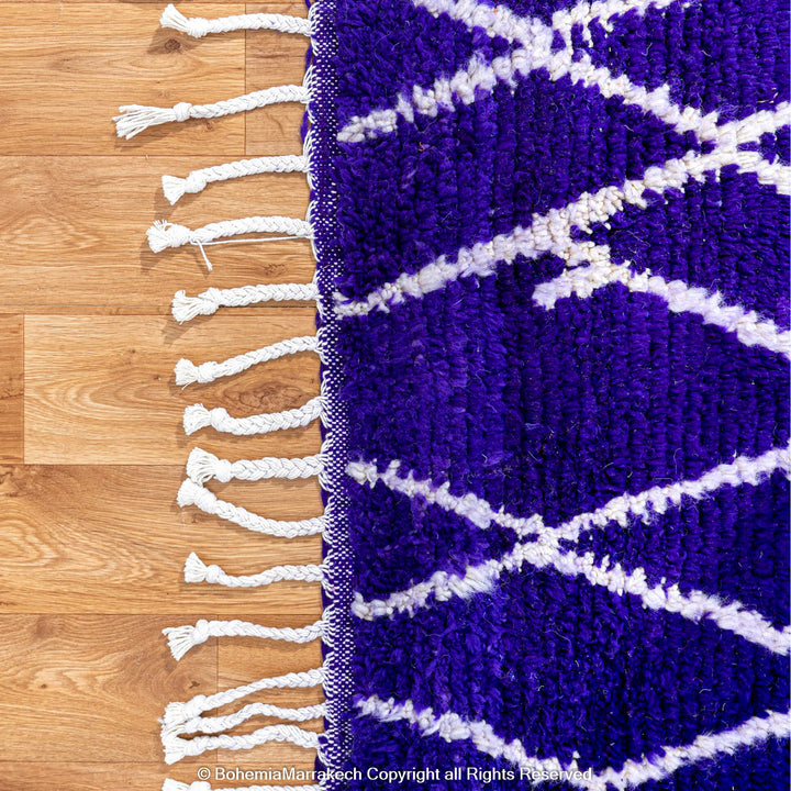 Handmade blue Moroccan rug with white diamond lattice – Beni Ourain wool carpet