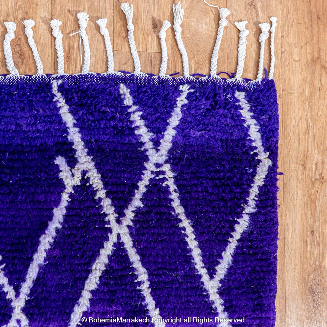 Handmade blue Moroccan rug with white diamond lattice – Beni Ourain wool carpet
