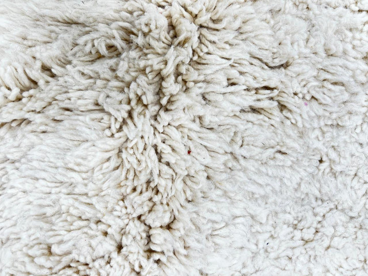 Round Moroccan Wool Rug – Modern Colorful Design