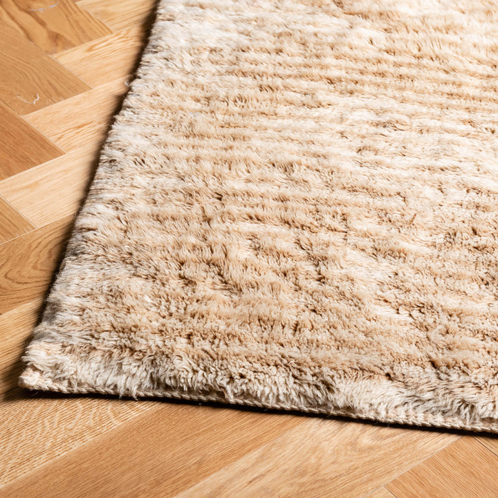 Striped Beni Mrirt Rug – Handwoven Moroccan Wool