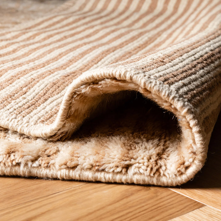 Striped Beni Mrirt Rug – Handwoven Moroccan Wool