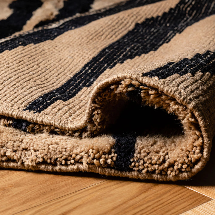 Striped Moroccan Wool Rug – Black and Beige Zebra Pattern