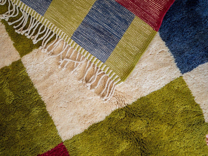 Colorful Beni Mrirt Wool Rug – Handmade Patchwork Design