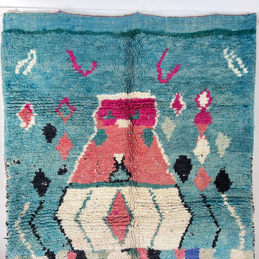 Vintage Moroccan rug 738 – handmade blue and coral wool Berber carpet with geometric tribal motifs 264 × 158 cm (8.66 × 5.18 ft).