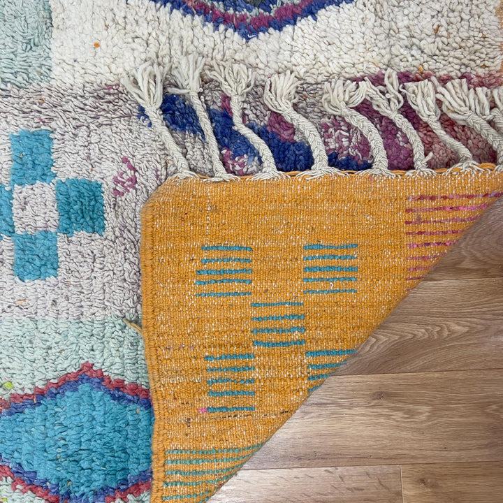 Vintage Moroccan Wool Rug 208 ( 8.20 x 5.02 ft )