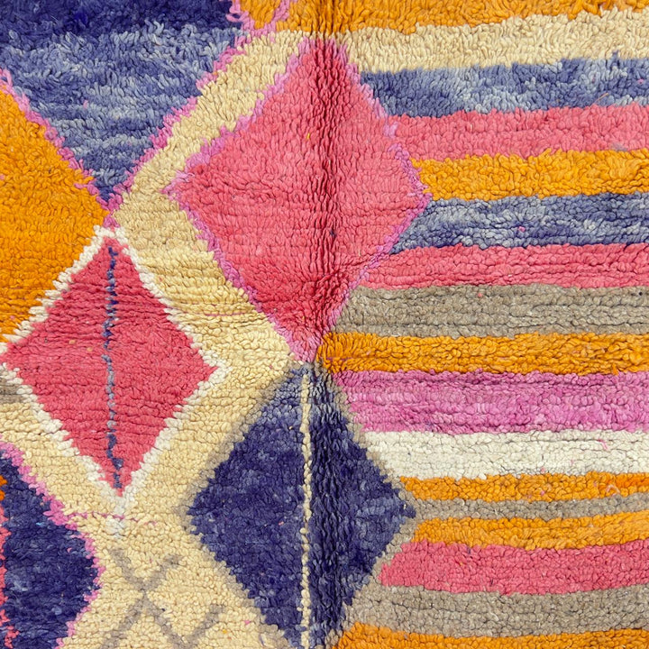 Vintage Moroccan Wool Rug 54 – 7.87 x 5.31 ft