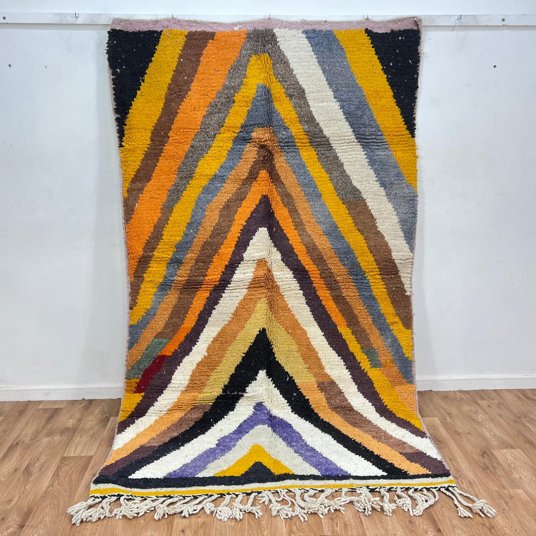 Vintage Moroccan wool rug with chevron tribal pattern in mustard yellow, orange, cream, black and blue, handwoven Berber rug 258x155 cm