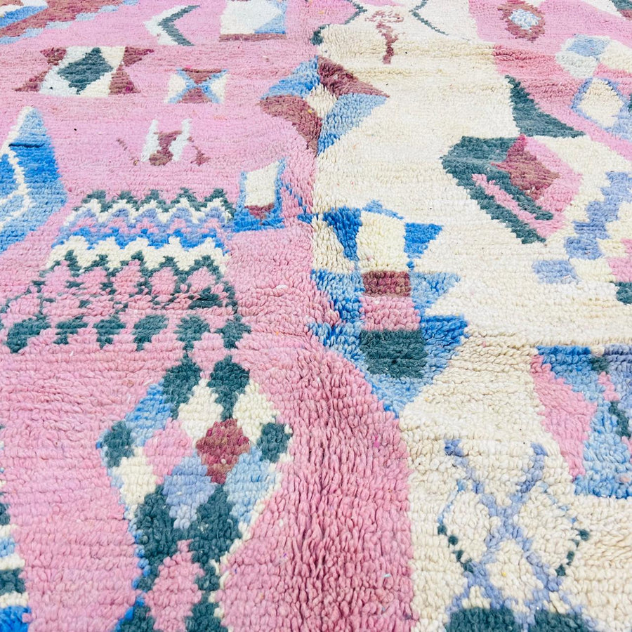 Vintage Moroccan wool rug with abstract Berber symbols in blush pink, pastel yellow and blue, size 263x160 cm
