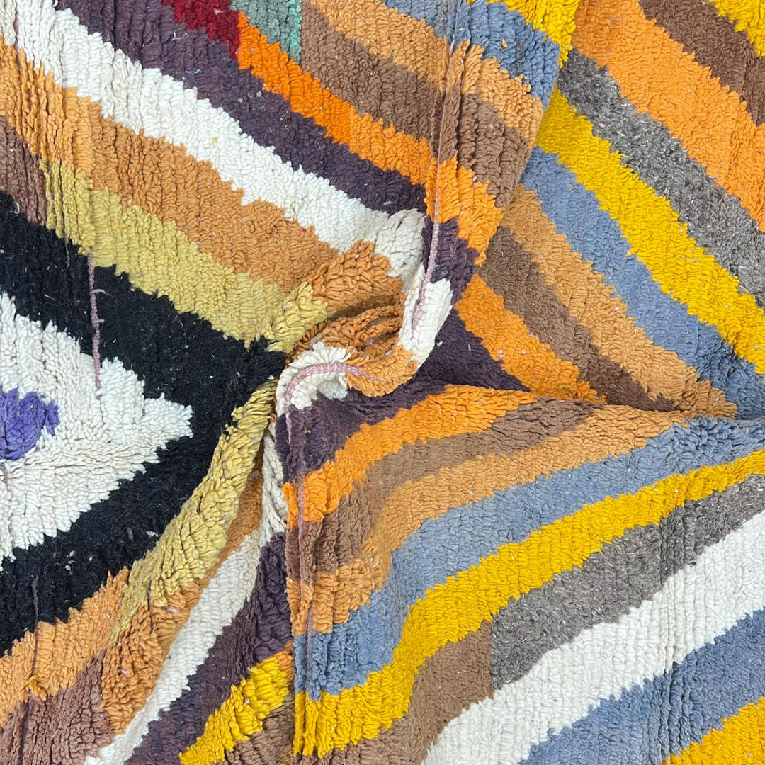Vintage Moroccan wool rug with chevron tribal pattern in mustard yellow, orange, cream, black and blue, handwoven Berber rug 258x155 cm