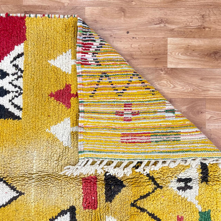 Vintage Moroccan Wool Rug 247 – handmade mustard yellow geometric Berber rug (258 × 157 cm).