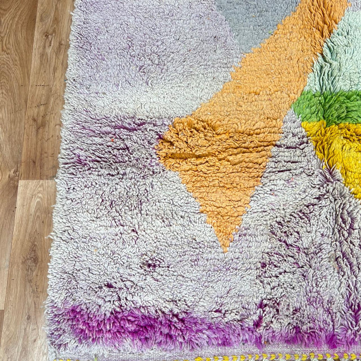 Vintage Moroccan wool rug 767 – handmade abstract modern Berber wool carpet 266 × 152 cm (8.72 × 4.98 ft).