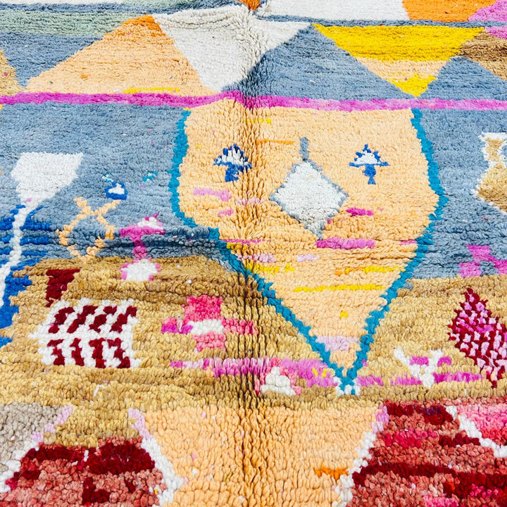 Vintage Moroccan wool rug 718 – handmade colorful Berber wool carpet 250 × 166 cm (8.2 × 5.44 ft).