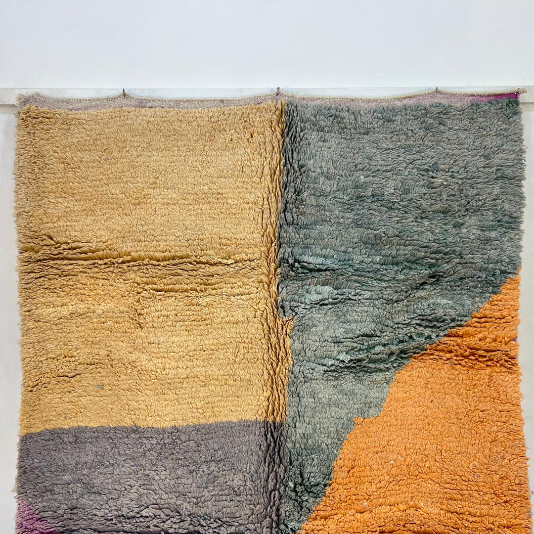 Vintage Moroccan wool rug 767 – handmade abstract modern Berber wool carpet 266 × 152 cm (8.72 × 4.98 ft).