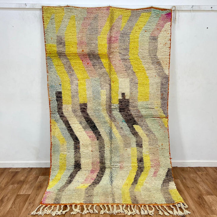 Vintage Moroccan wool rug 769 – handmade beige and yellow wavy abstract Berber wool carpet 241 × 145 cm (7.9 × 4.75 ft).