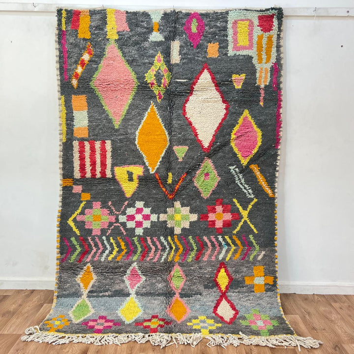 Vintage Moroccan wool rug with colorful Berber geometric pattern on gray background, handmade in Morocco, size 228 x 155 cm.