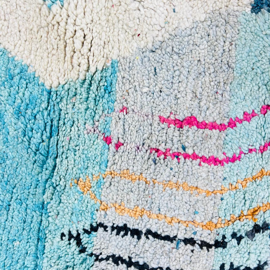 Vintage Moroccan wool rug 796 – handmade colorful abstract Berber wool carpet 260 × 157 cm (8.53 × 5.15 ft).