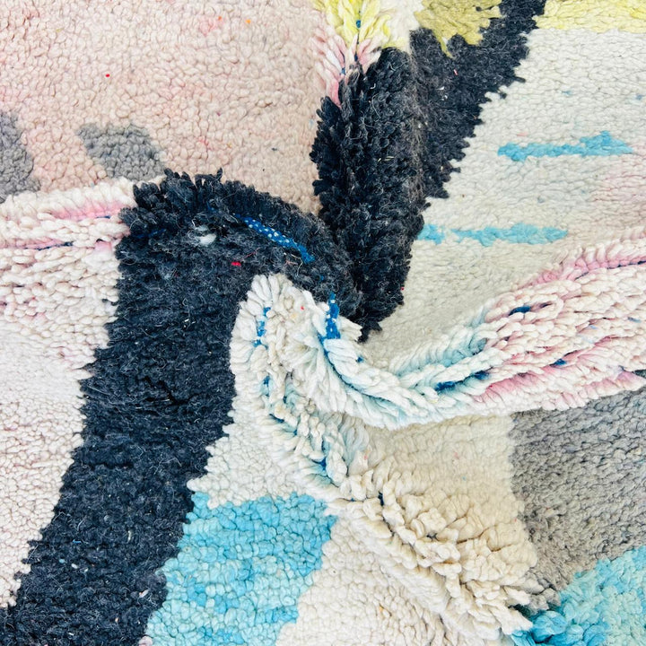 Vintage Moroccan wool rug 796 – handmade colorful abstract Berber wool carpet 260 × 157 cm (8.53 × 5.15 ft).