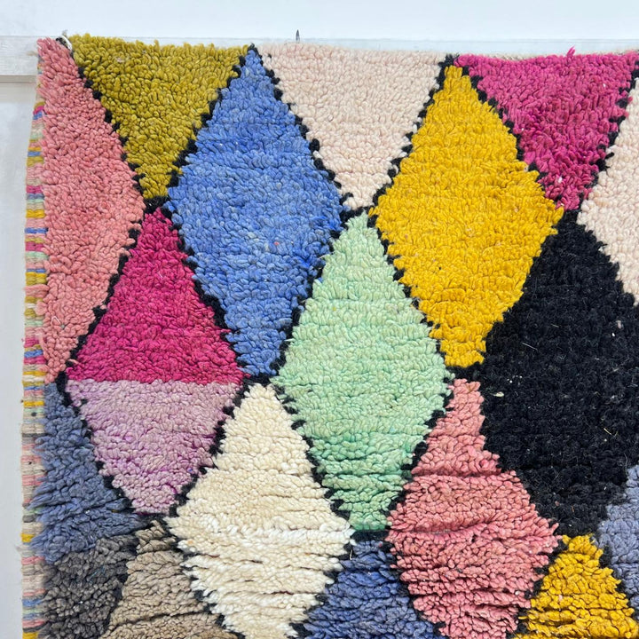 Vintage Moroccan wool rug 740 – handmade multicolor diamond Berber wool carpet 270 × 170 cm (8.85 × 5.57 ft)