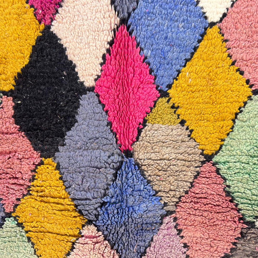 Vintage Moroccan wool rug 740 – handmade multicolor diamond Berber wool carpet 270 × 170 cm (8.85 × 5.57 ft)