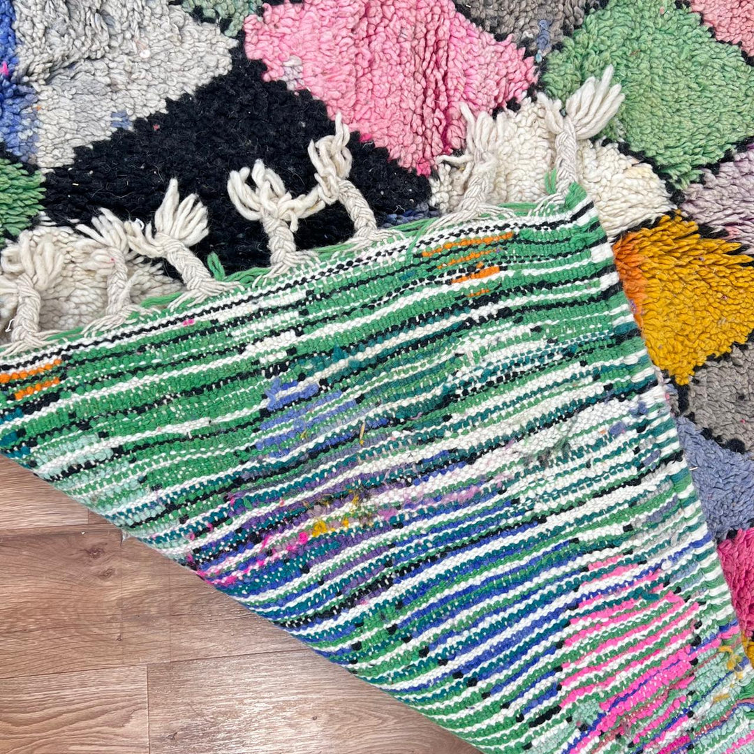 Vintage Moroccan wool rug 740 – handmade multicolor diamond Berber wool carpet 270 × 170 cm (8.85 × 5.57 ft)