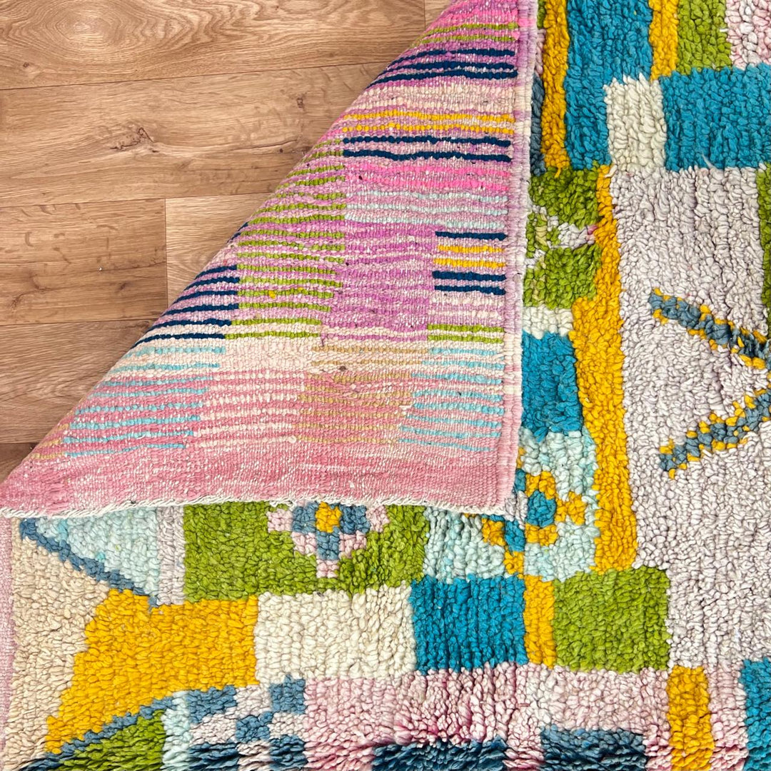 Vintage Moroccan wool rug 881 – handmade Berber carpet with colorful geometric pattern in red, green, turquoise, and mustard. 275 × 192 cm (9.02 × 6.29 ft).