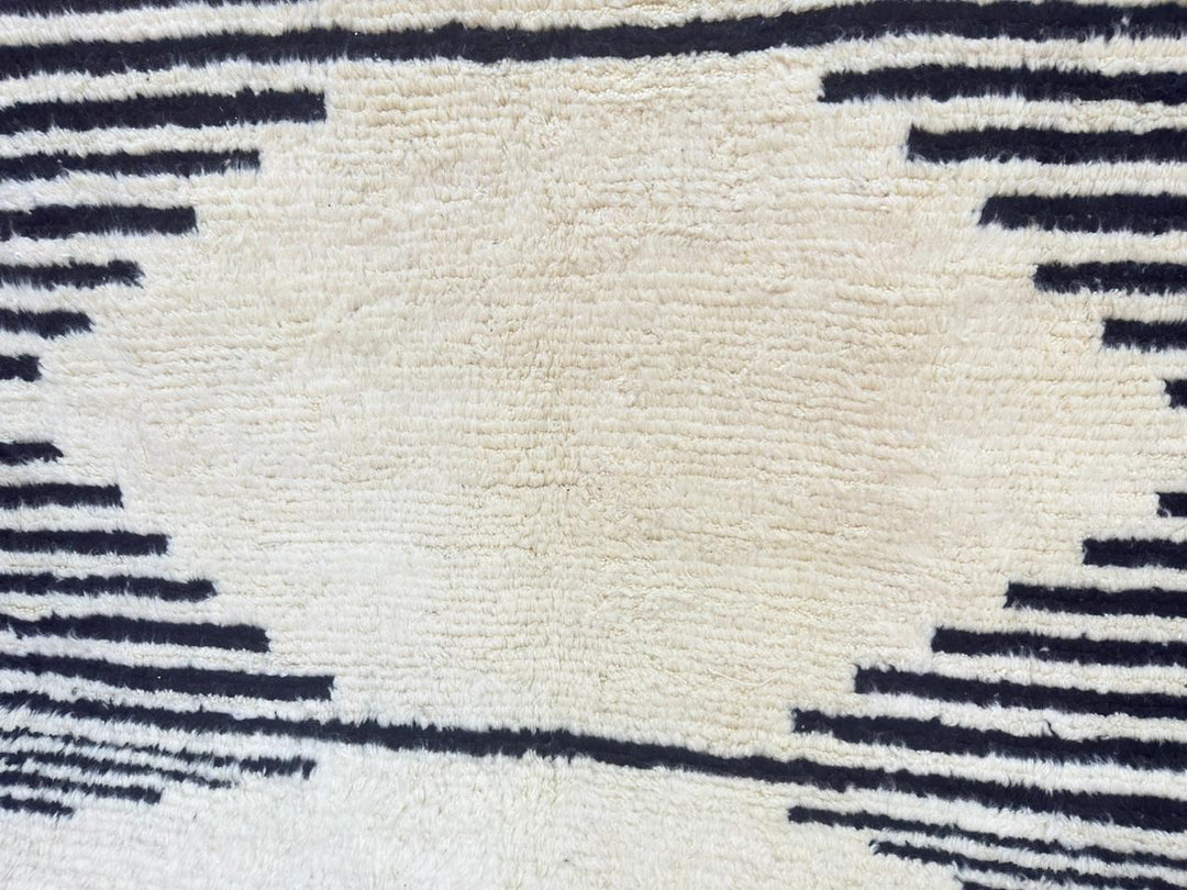 Black and White Moroccan Wool Rug – Striped Berber Design